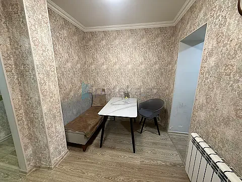Satılır 4 otaqlı köhnə tikili 65 m² — Bakı, Maştağa 4 otaq 65.00 m²