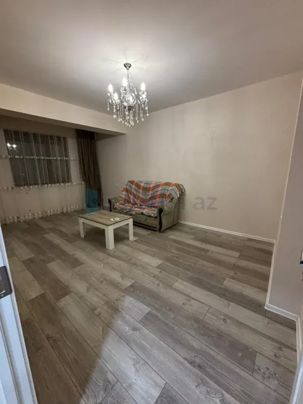 Satılır 2 otaqlı yeni tikili 60 m²