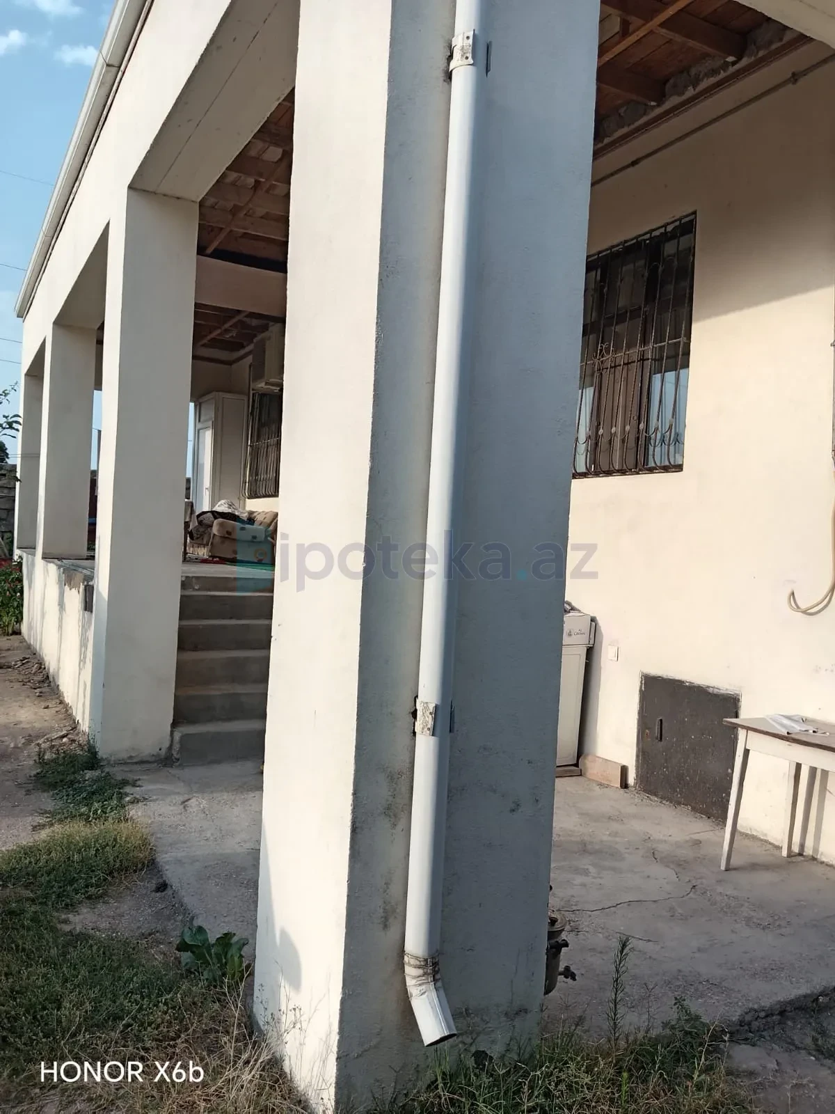 Satılır 4 otaqlı həyət evi 160 m²