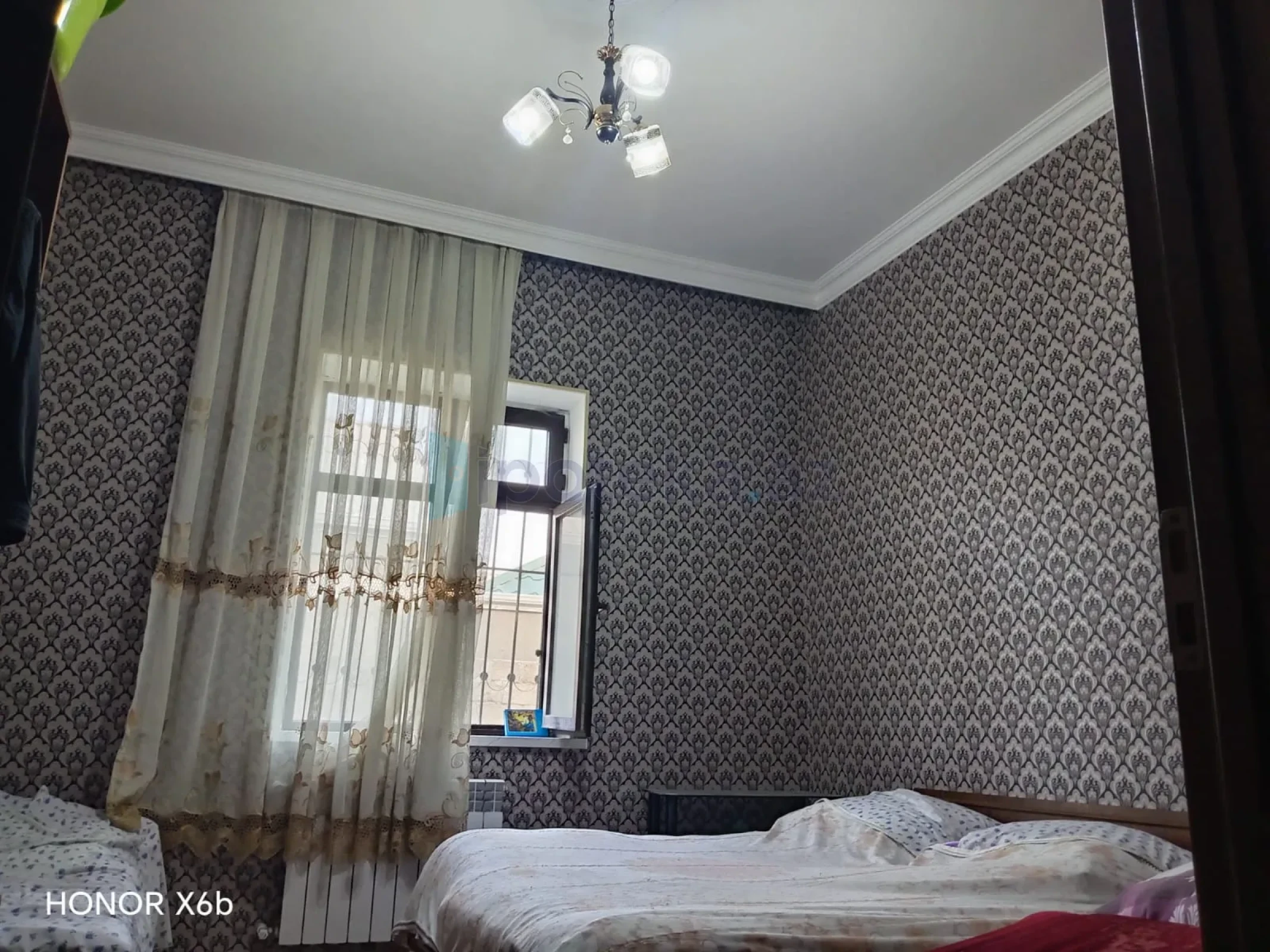 Satılır 4 otaqlı həyət evi 160 m²
