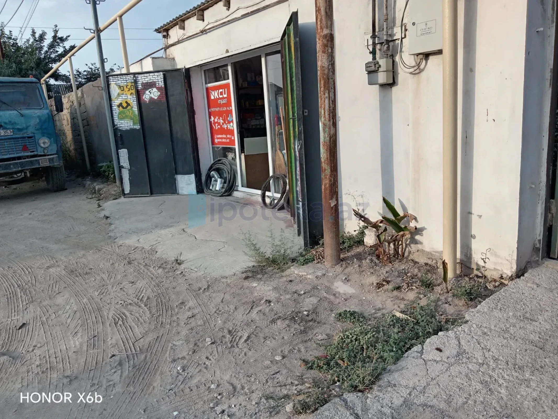 Satılır 4 otaqlı həyət evi 160 m²