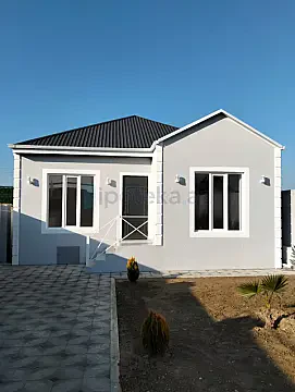 Satılır 3 otaqlı həyət evi 90 m² — Bakı 3 otaq 90.00 m²