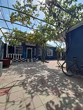 Satılır 4 otaqlı həyət evi 100 m² — Bakı, Buzovna 4 otaq 100.00 m²