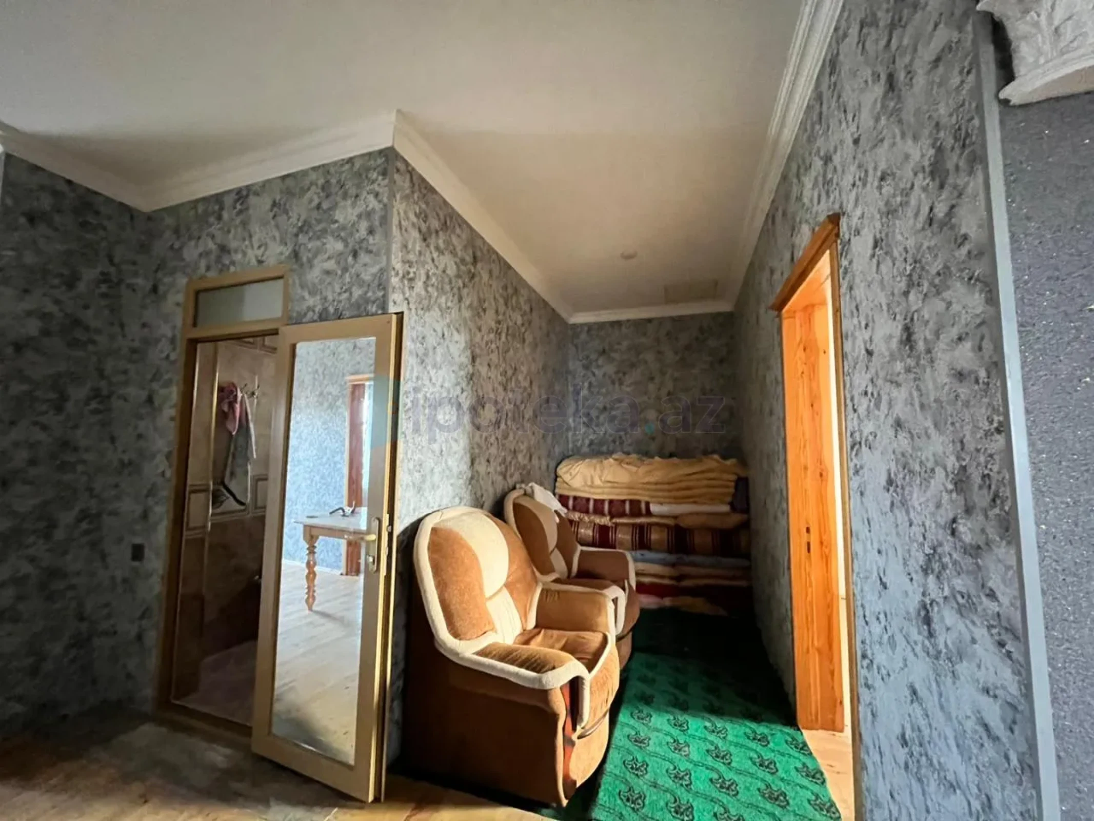 Satılır 4 otaqlı həyət evi 80 m²