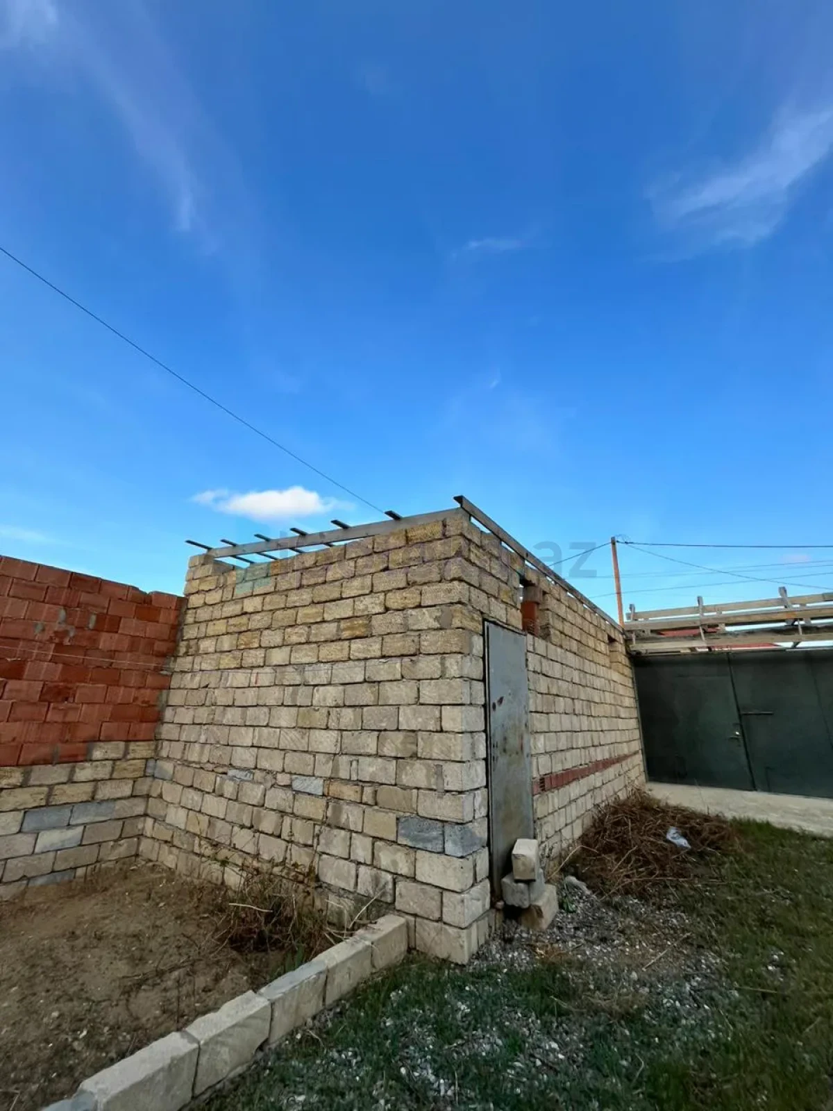 Satılır 4 otaqlı həyət evi 80 m²
