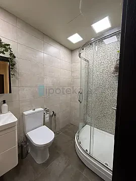 Satılır 2 otaqlı yeni tikili 70 m²
