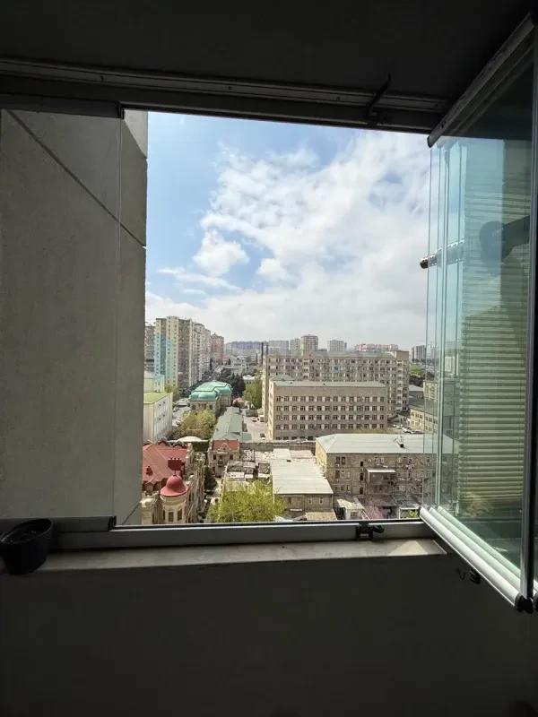 Satılır 2 otaqlı yeni tikili 70 m²