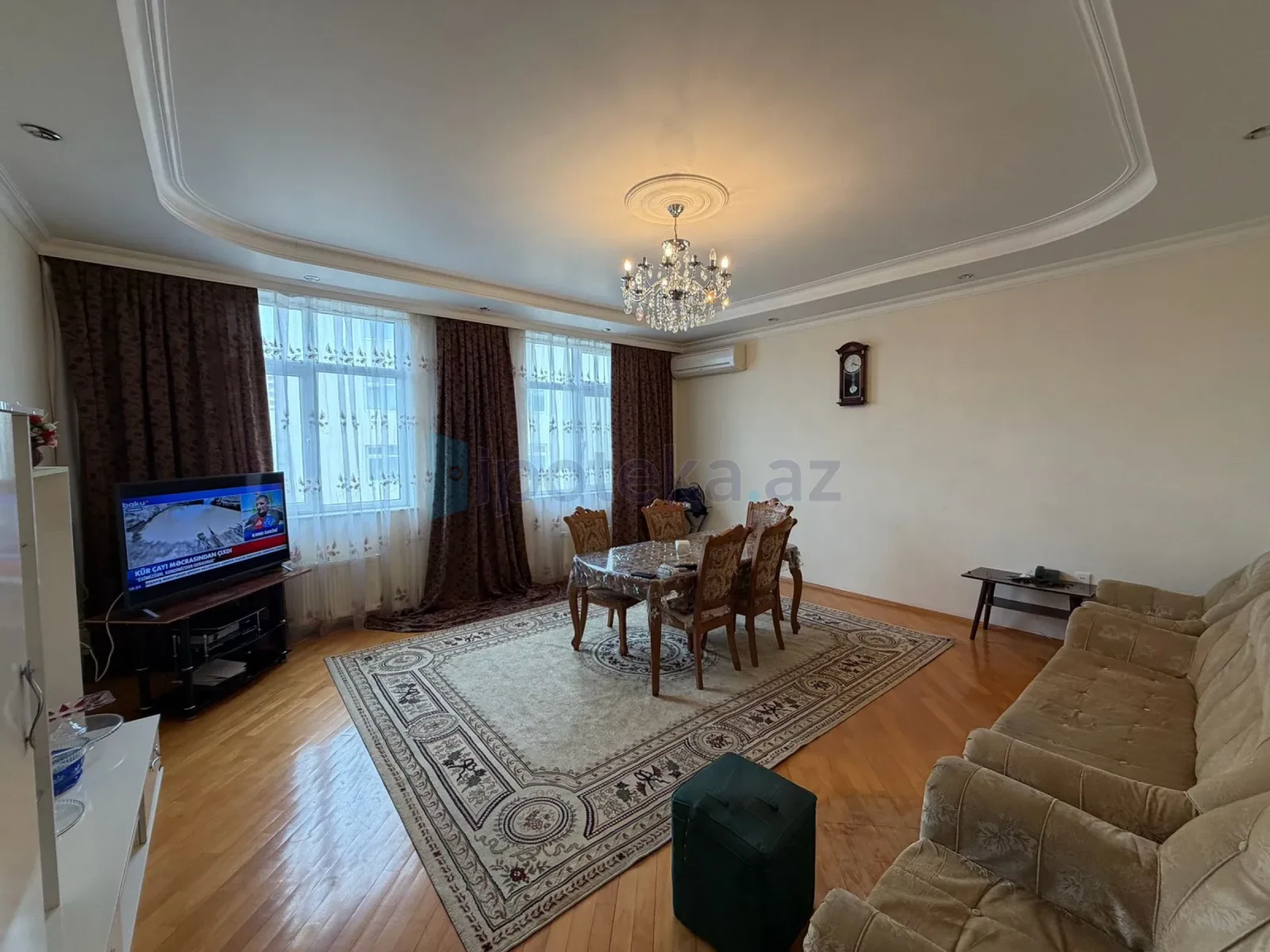 Satılır 3 otaqlı yeni tikili 125 m²
