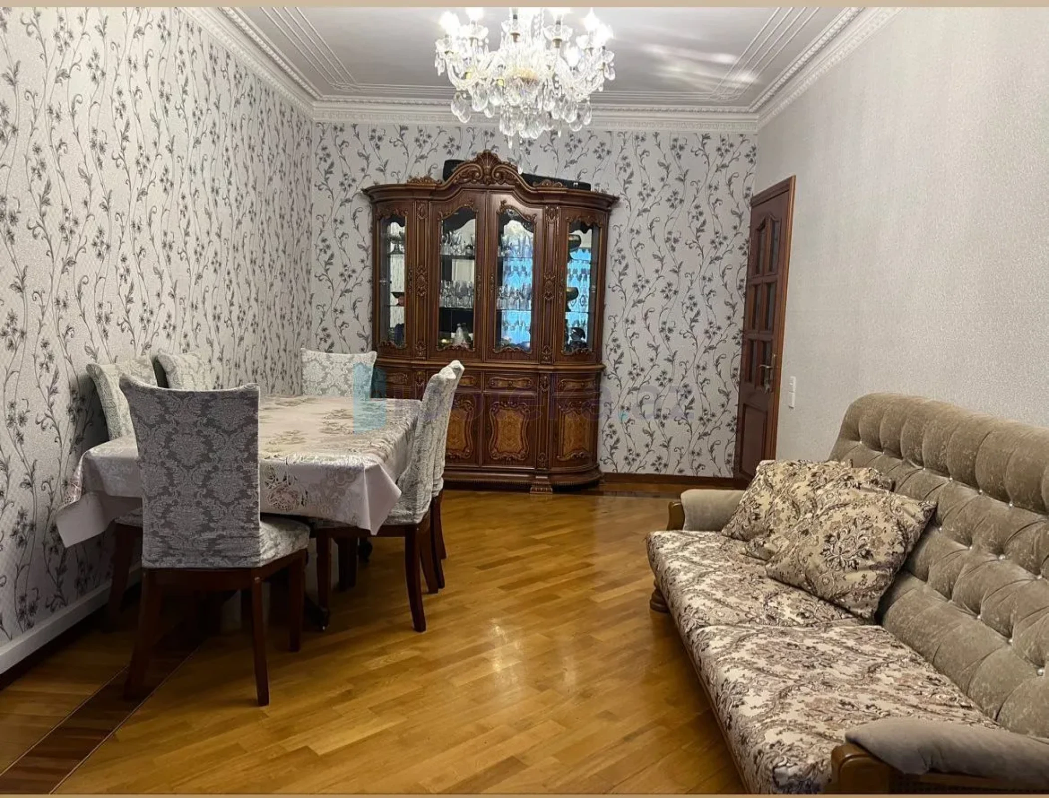 Satılır 3 otaqlı köhnə tikili 70 m²