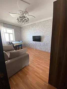 Satılır 2 otaqlı köhnə tikili 44 m² — Bakı, Yeni Günəşli 2 otaq 44.00 m²