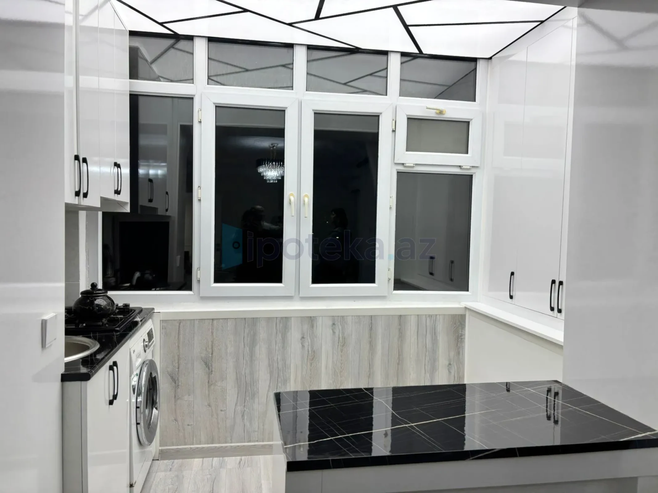 Satılır 1 otaqlı köhnə tikili 36 m²