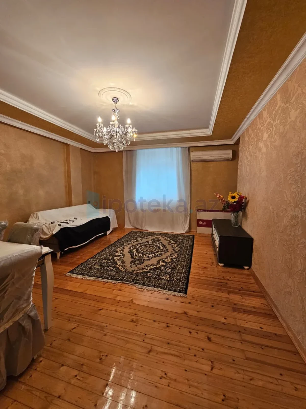 Satılır 3 otaqlı yeni tikili 90 m²