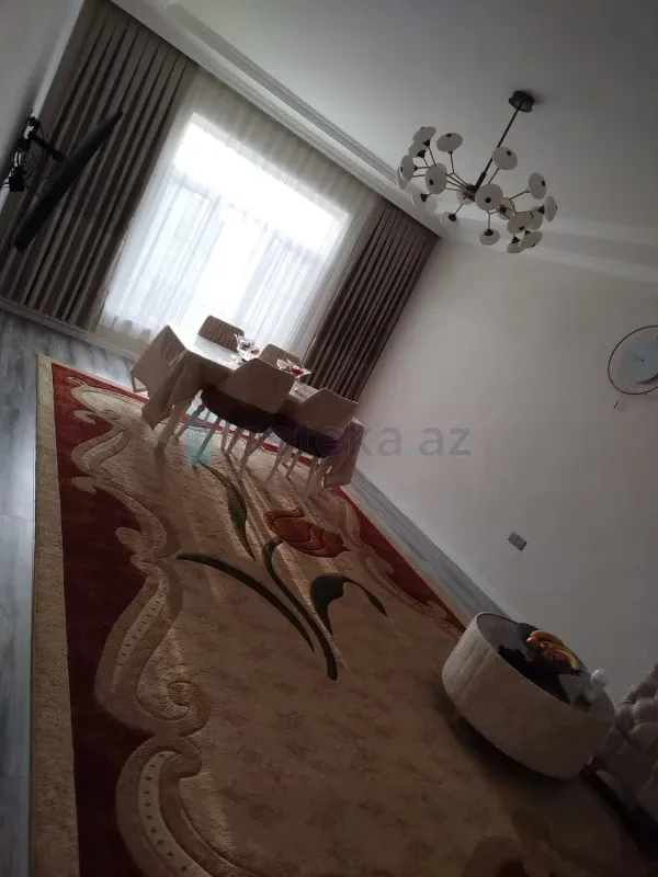 Satılır 4 otaqlı həyət evi 120 m²