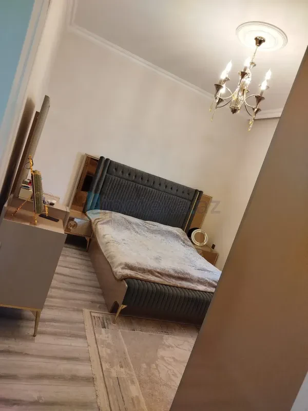 Satılır 4 otaqlı həyət evi 120 m²