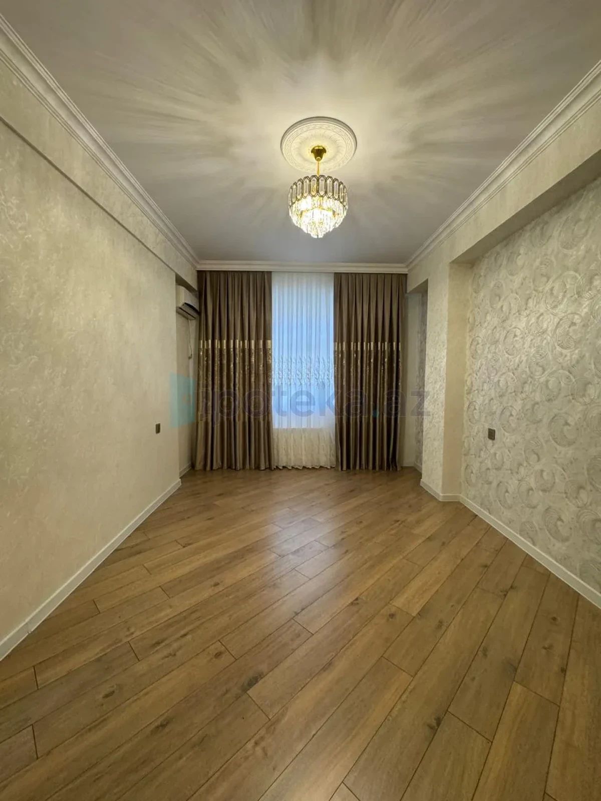 Satılır 2 otaqlı yeni tikili 37 m²