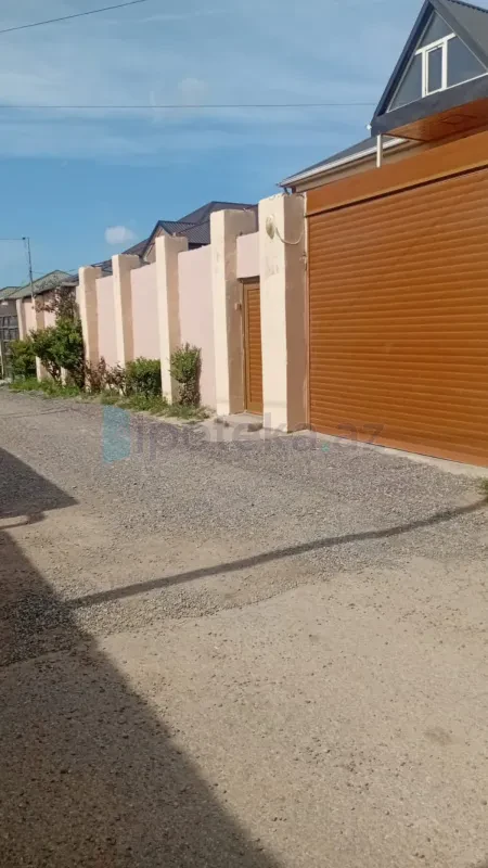 Satılır 4 otaqlı həyət evi 146 m²