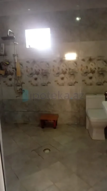 Satılır 4 otaqlı həyət evi 146 m²