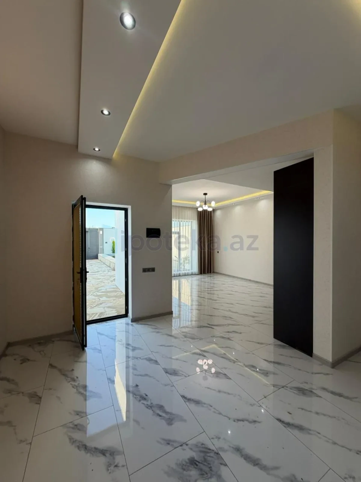 Satılır 3 otaqlı mənzil 100 m²