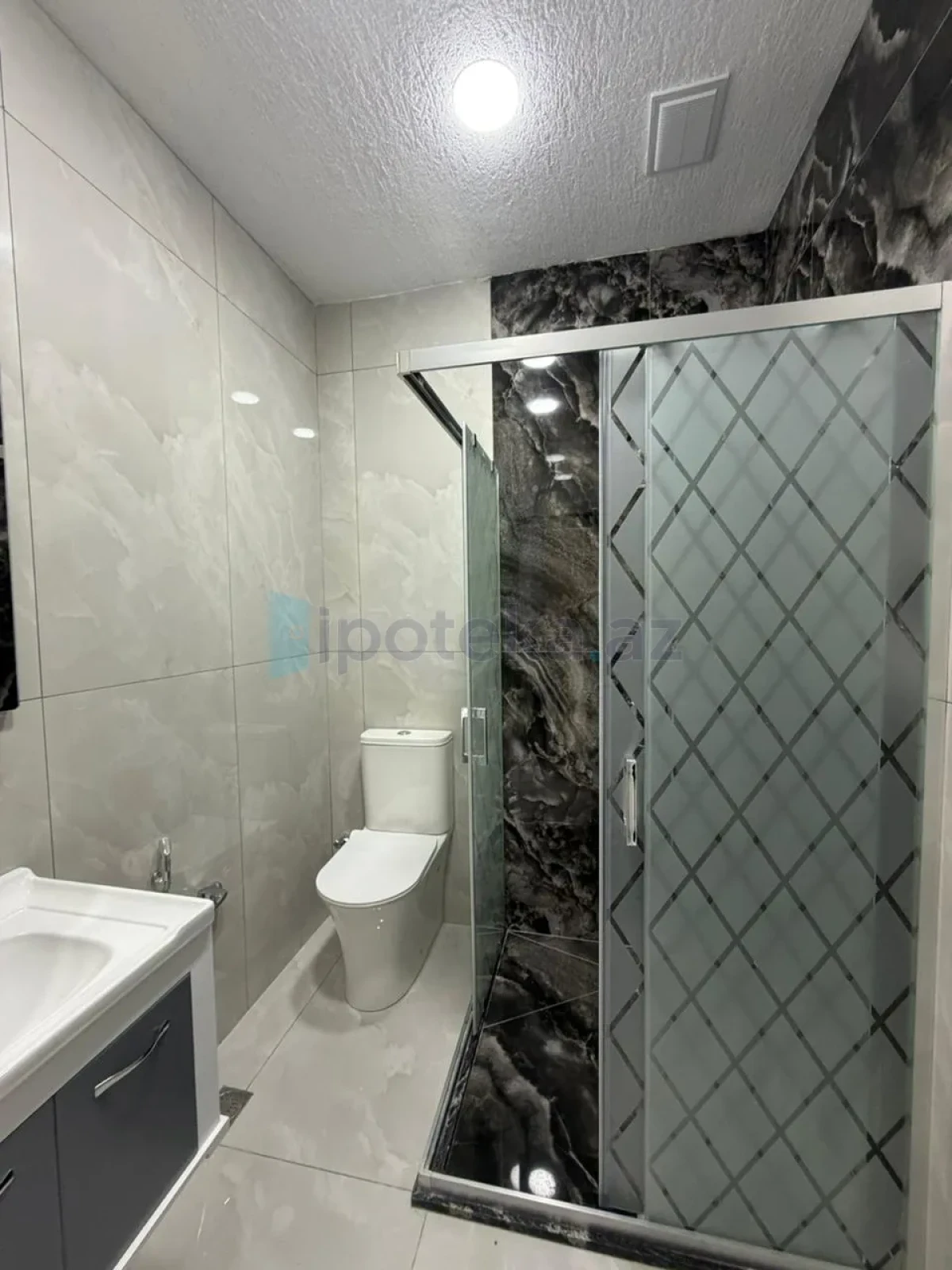 Satılır 3 otaqlı mənzil 100 m²