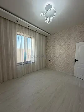 Satılır 4 otaqlı mənzil 140 m²