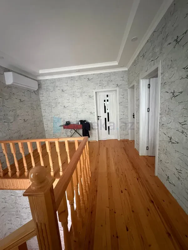 Satılır 3 otaqlı həyət evi 170 m²