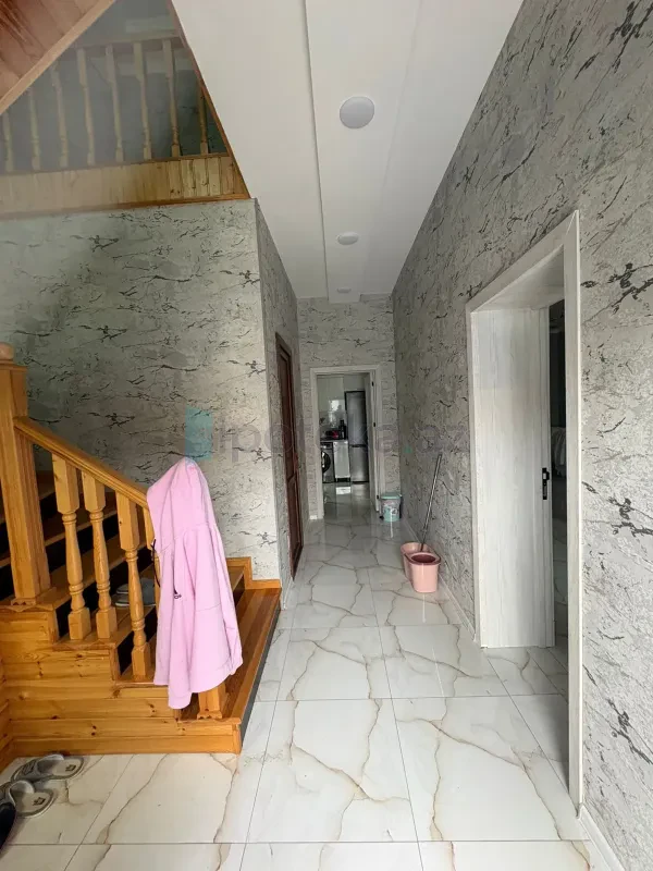Satılır 3 otaqlı həyət evi 170 m²