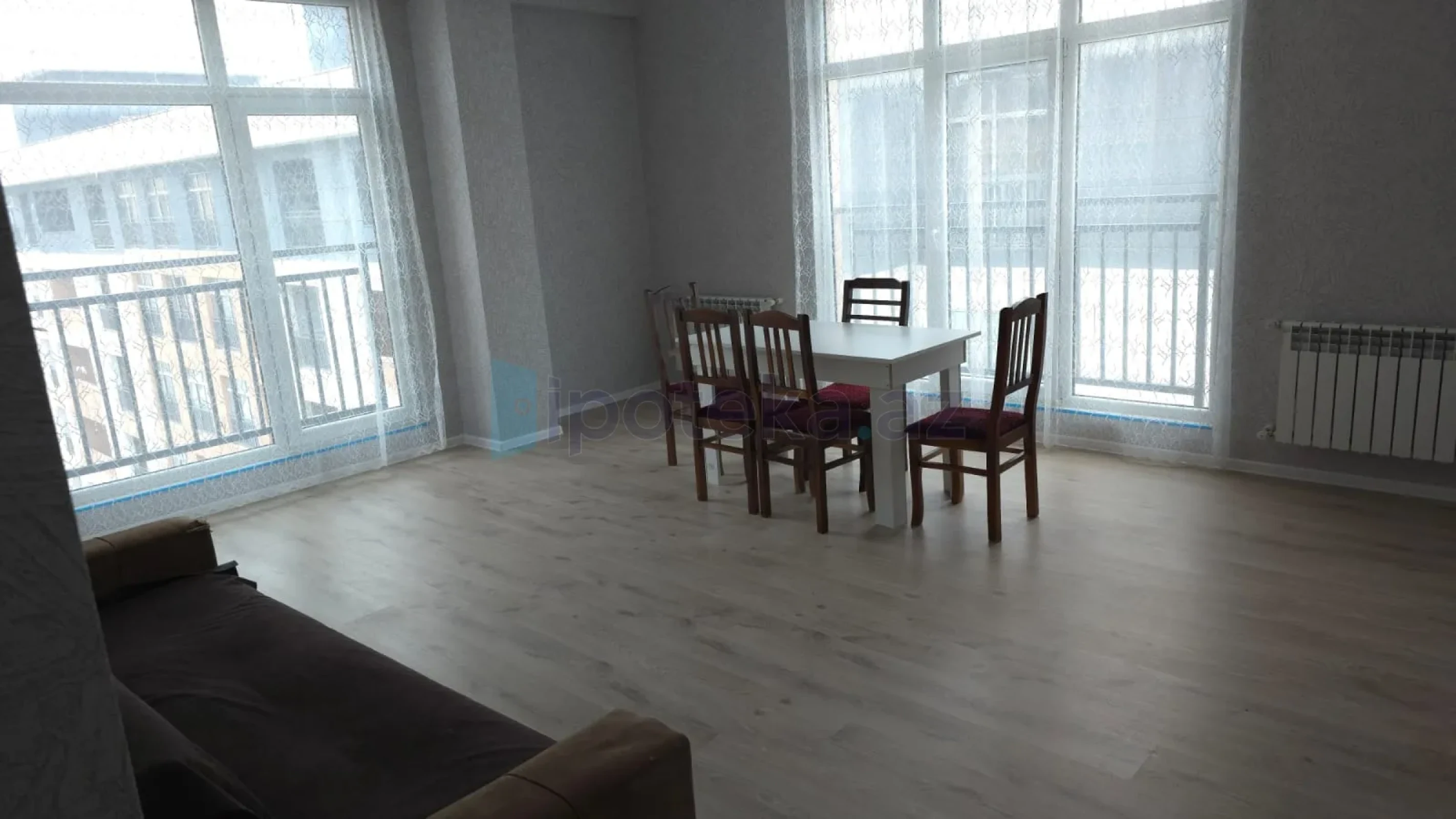 Satılır 2 otaqlı yeni tikili 78 m²
