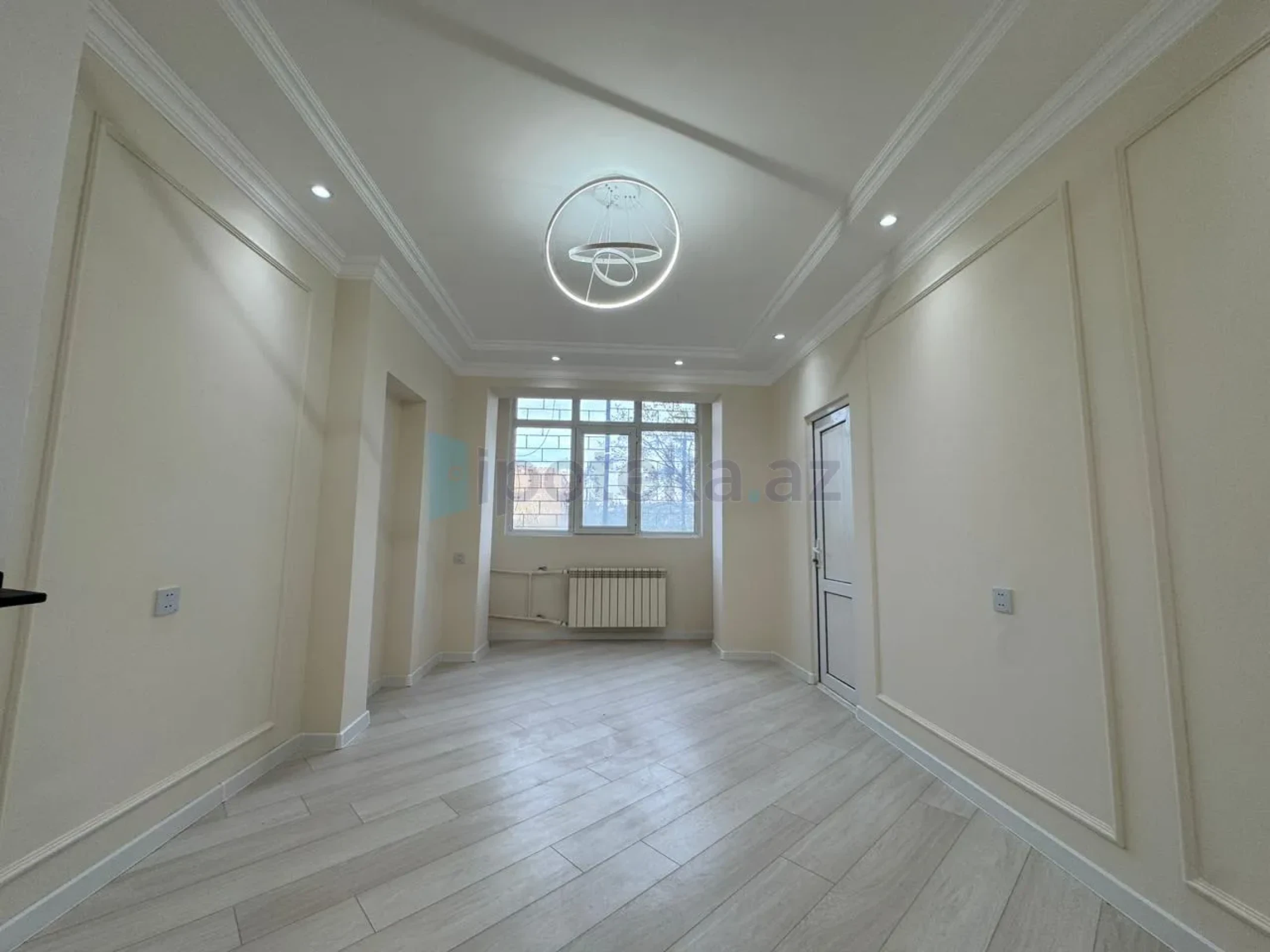 Satılır 4 otaqlı köhnə tikili 105 m²