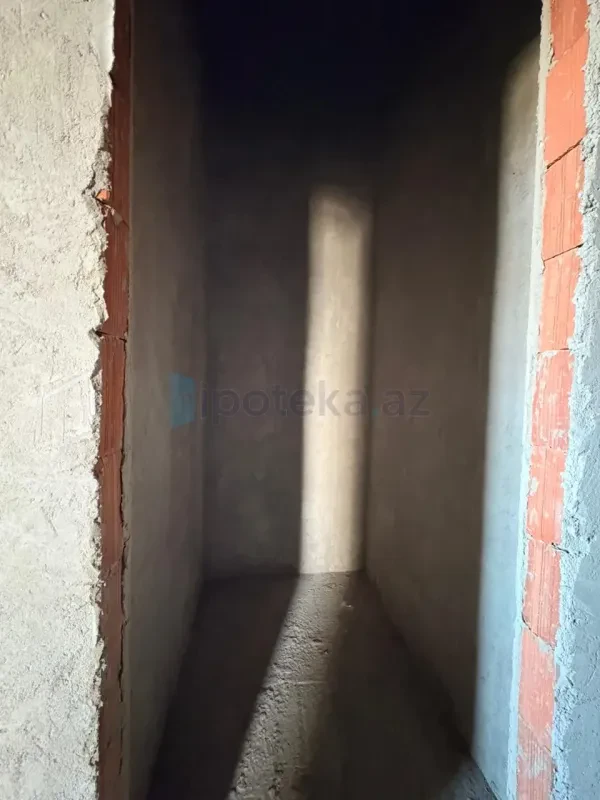 Satılır 2 otaqlı yeni tikili 72.5 m²