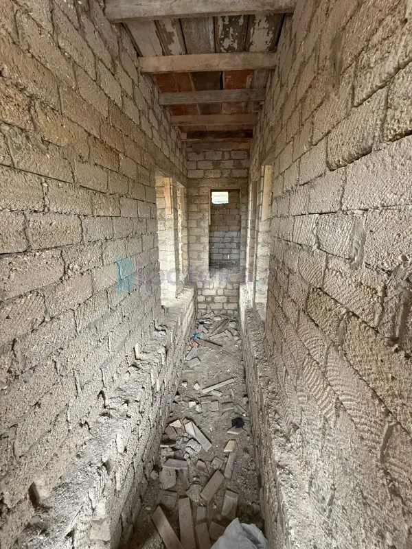Satılır 3 otaqlı həyət evi 100 m²