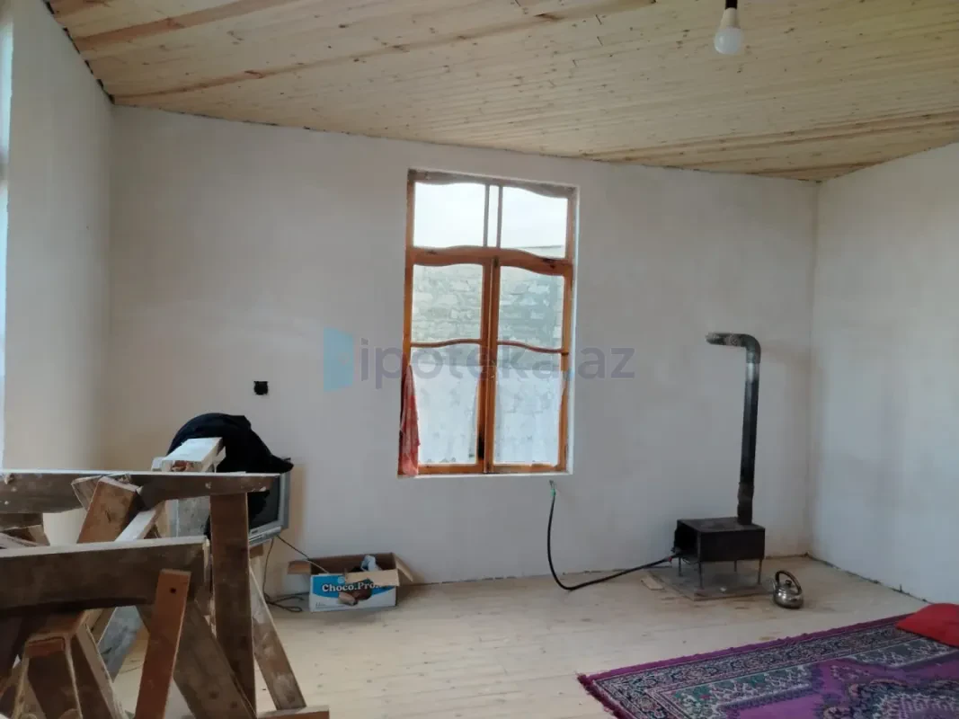 Satılır 2 otaqlı həyət evi 60 m²