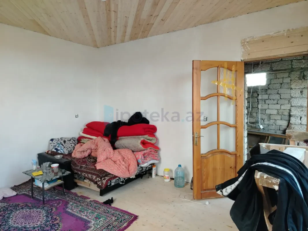 Satılır 2 otaqlı həyət evi 60 m²
