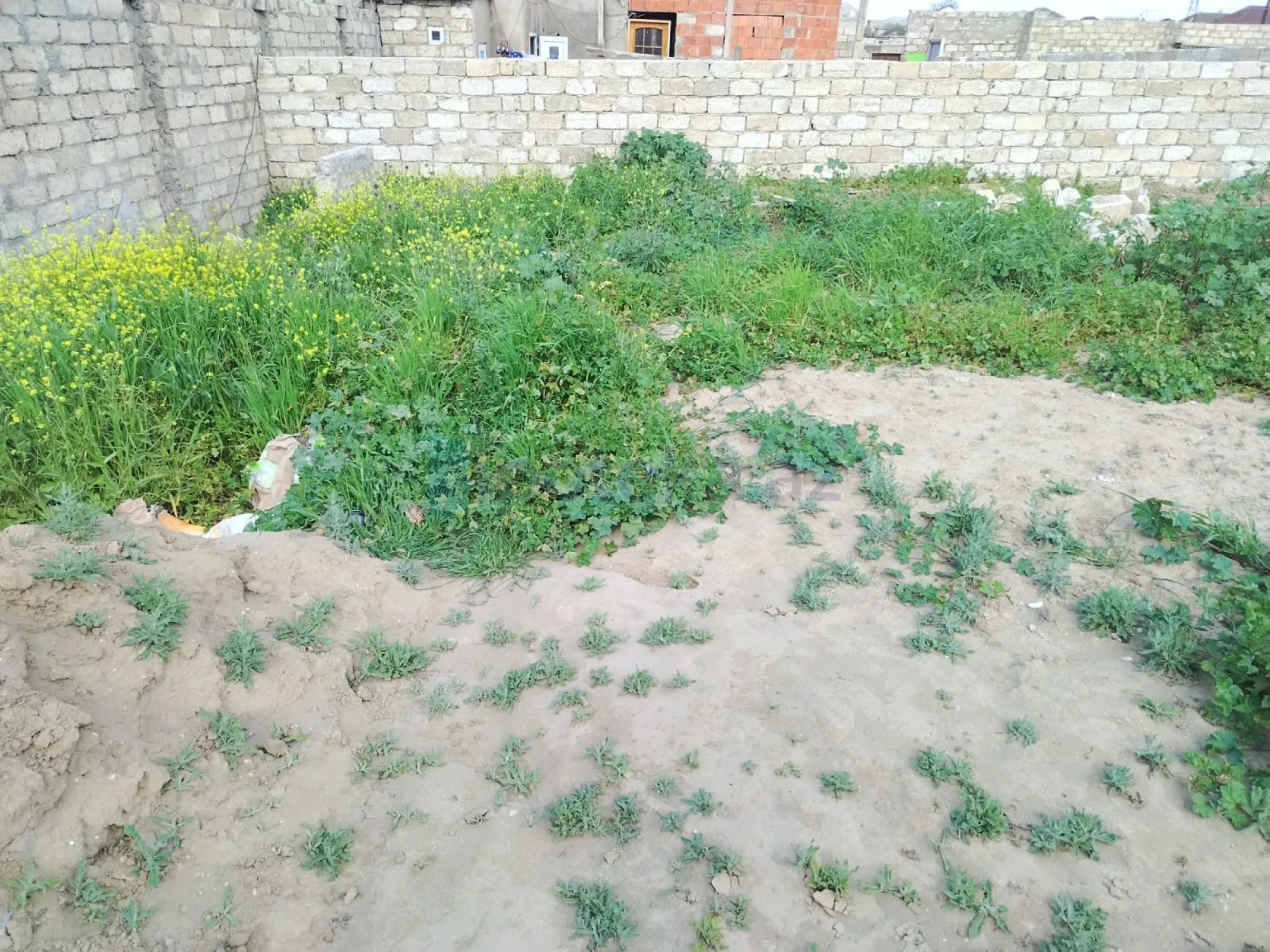 Satılır 2 otaqlı həyət evi 60 m²