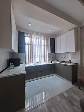 Satılır 3 otaqlı yeni tikili 67 m²