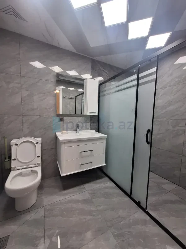 Satılır 3 otaqlı yeni tikili 67 m²