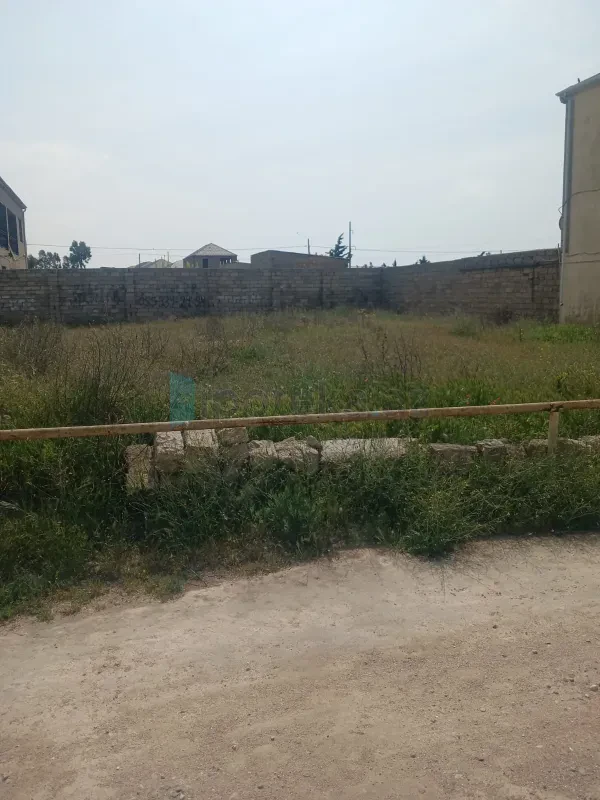 Satılır torpaq sahəsi 6 m²