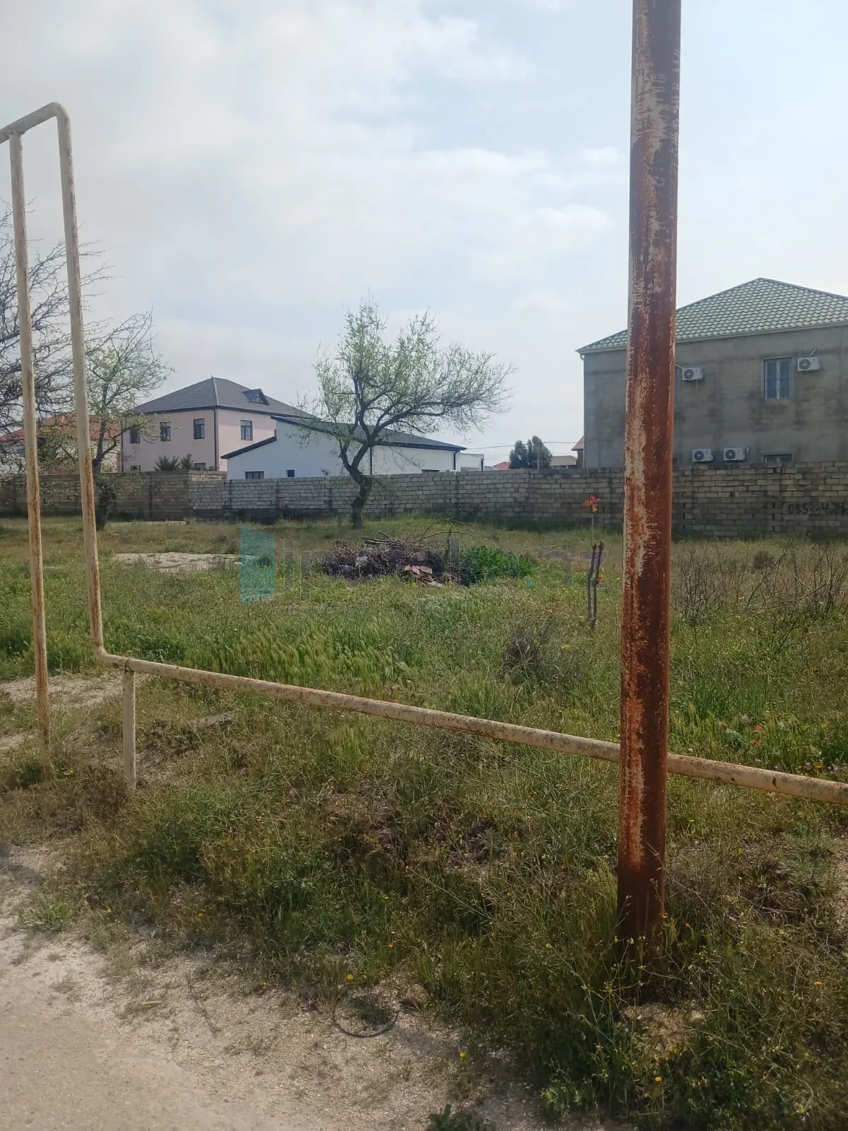 Satılır torpaq sahəsi 6 m²