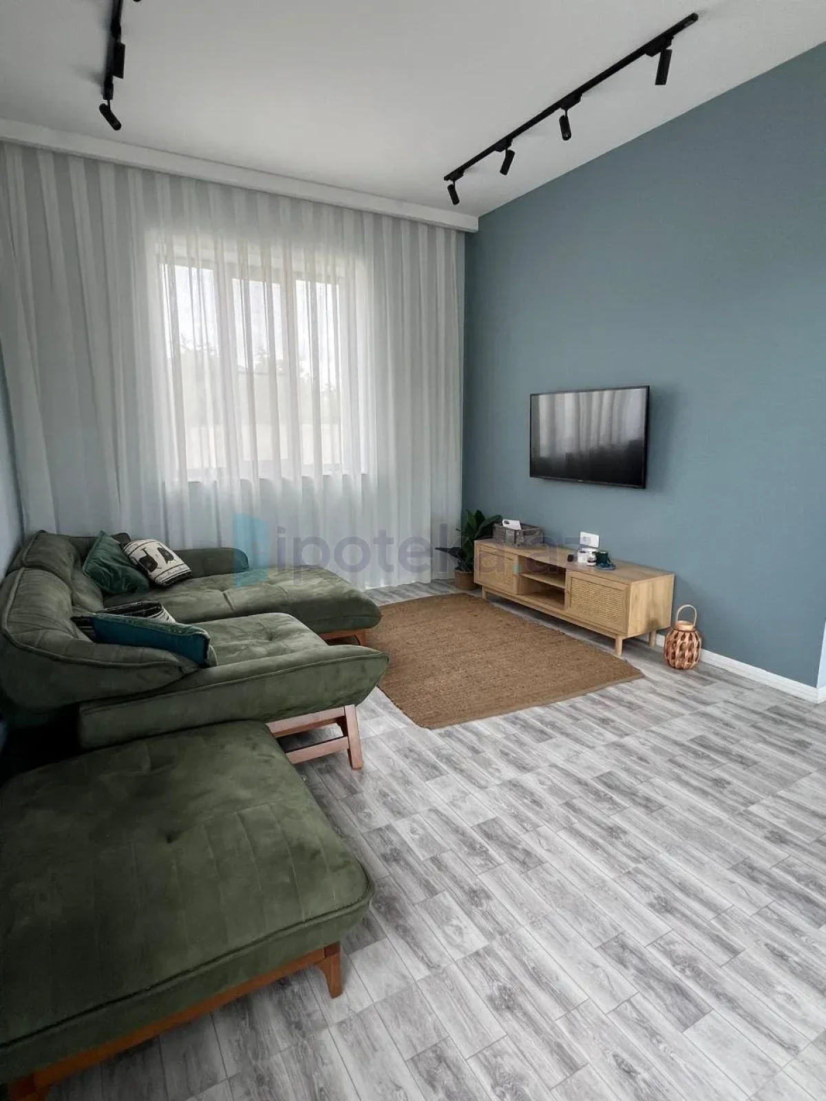 Satılır 4 otaqlı həyət evi 140 m²