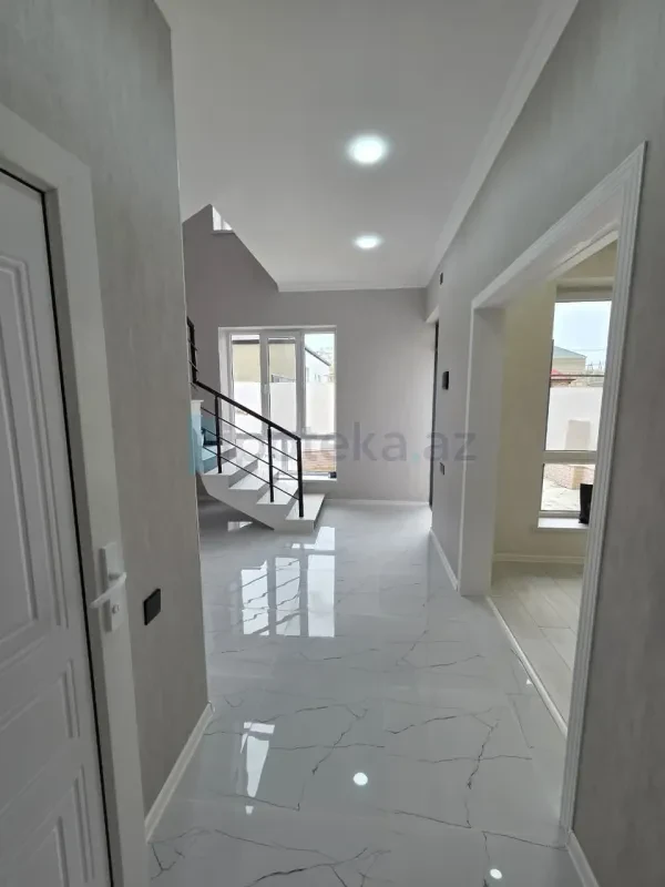 Satılır 4 otaqlı həyət evi 120 m²
