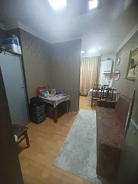 Satılır 3 otaqlı köhnə tikili 80 m² — Bakı, Yeni Günəşli 3 otaq 80.00 m²