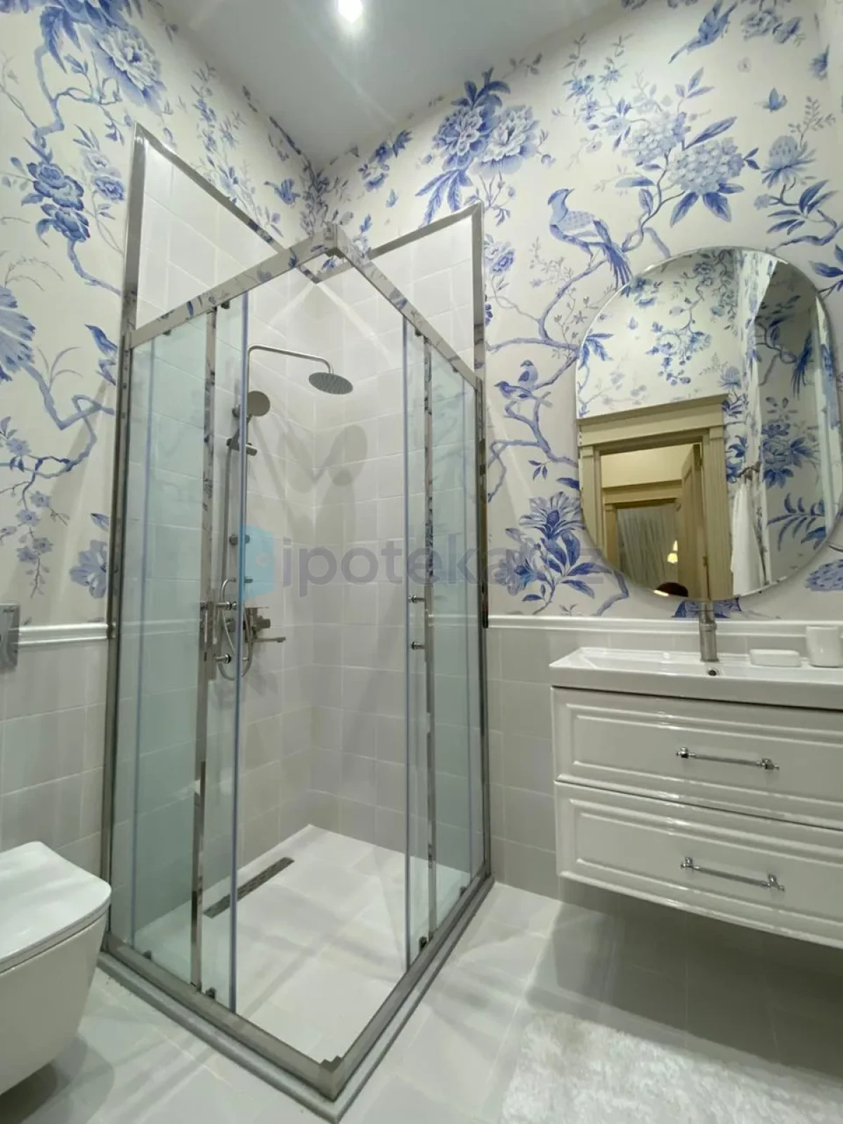 Satılır 4 otaqlı mənzil 150 m²