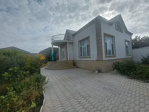 Satılır 3 otaqlı həyət evi 240 m² — Bakı, Buzovna 3 otaq 240.00 m²