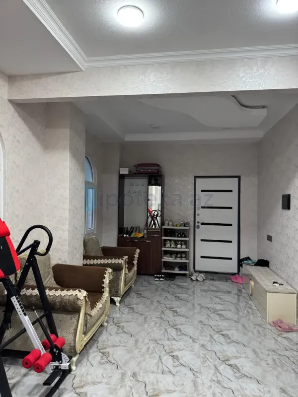 Satılır 4 otaqlı həyət evi 120 m²