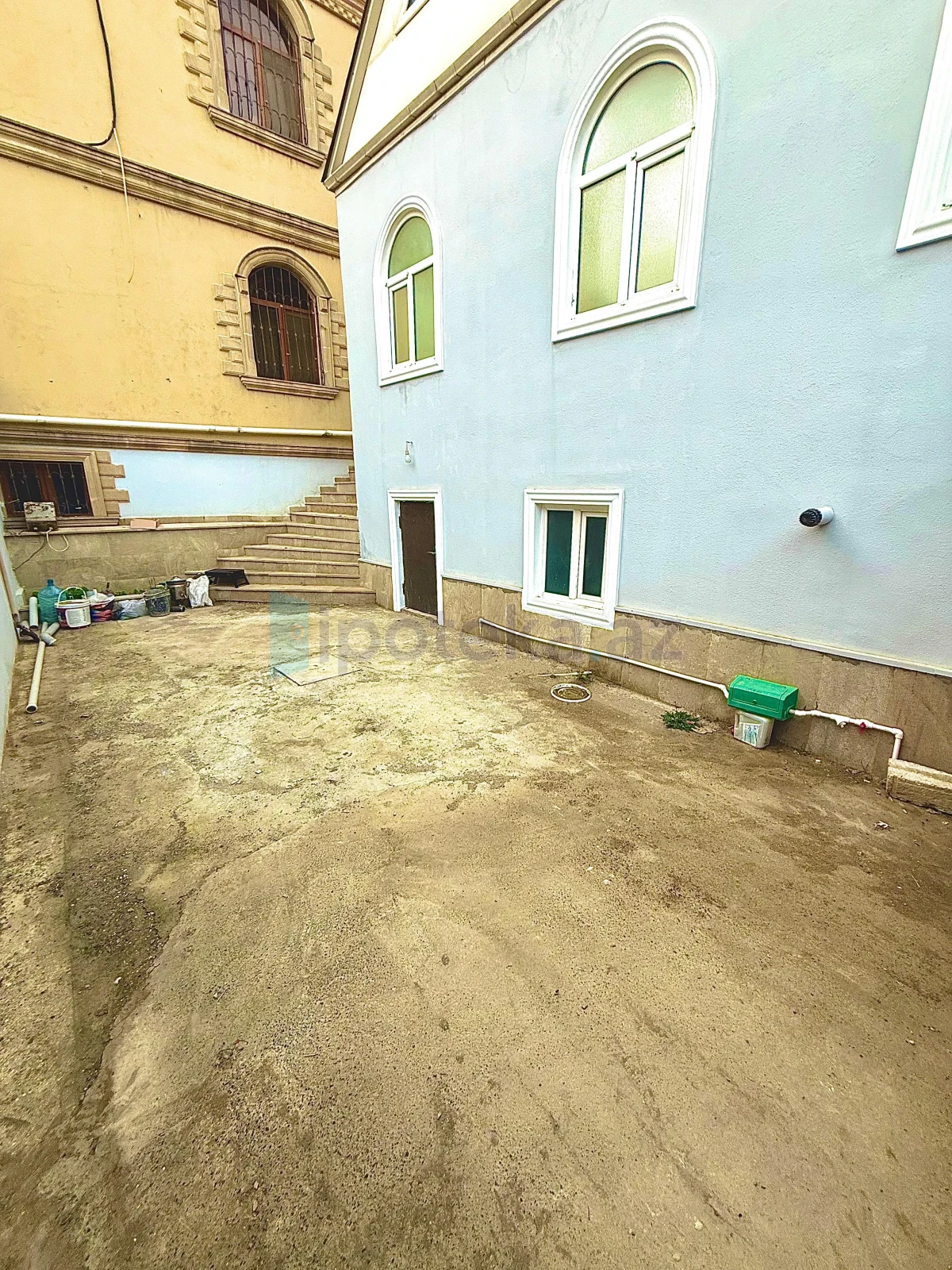 Satılır 4 otaqlı həyət evi 120 m²