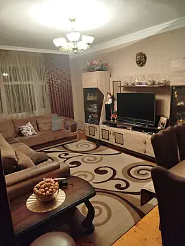 Satılır 3 otaqlı köhnə tikili 75 m² — Bakı, Badamdar 3 otaq 75.00 m²