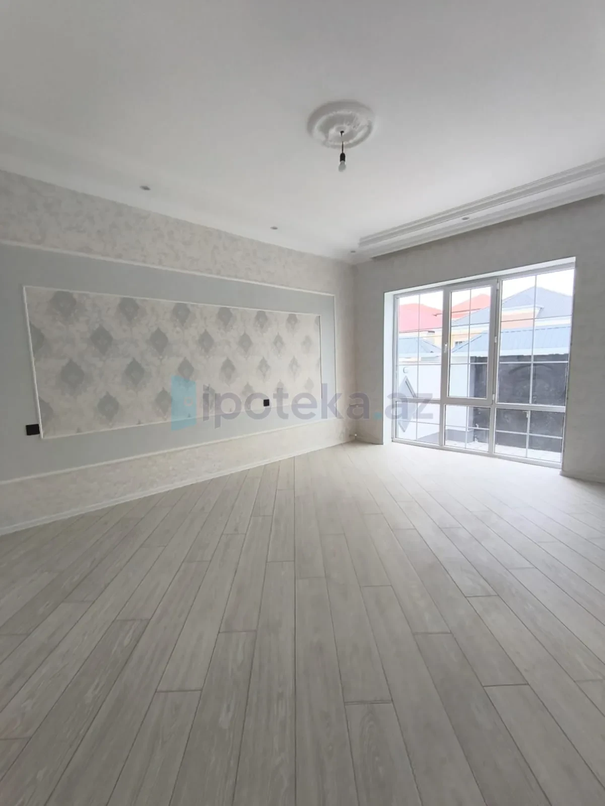Satılır 4 otaqlı həyət evi 125 m²
