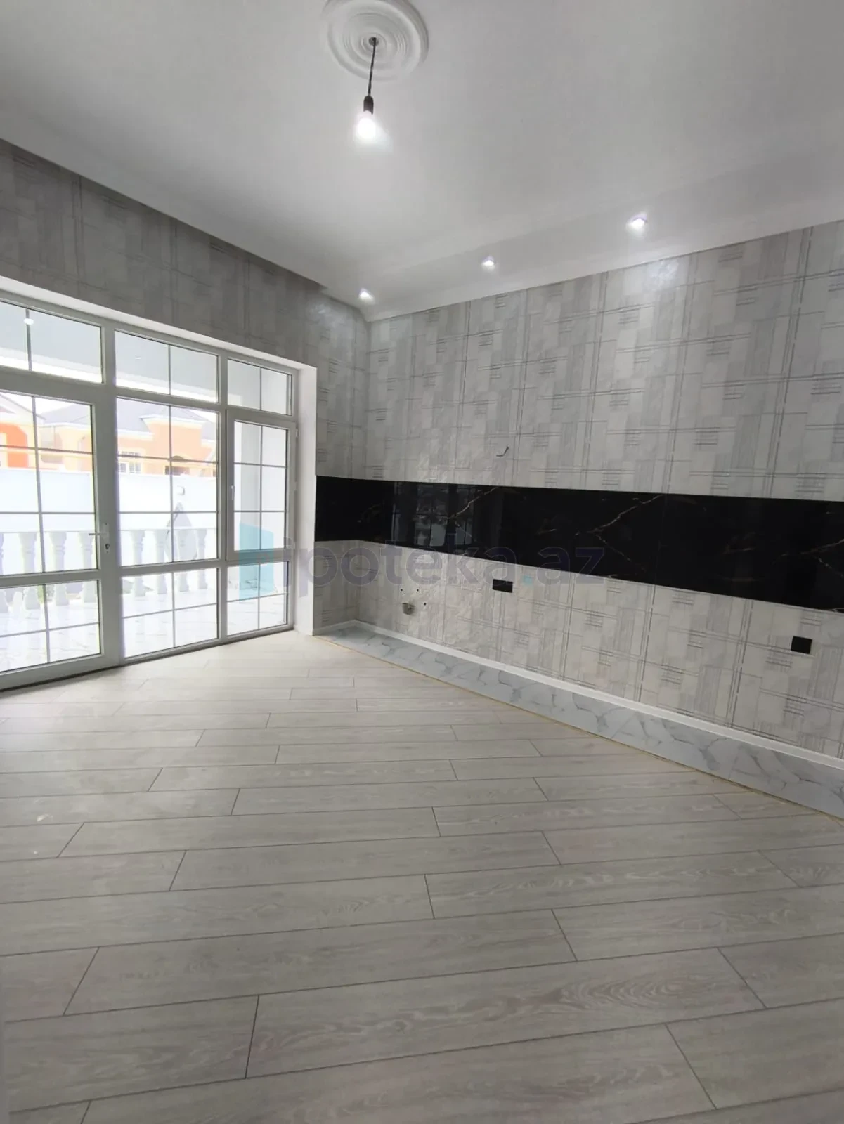 Satılır 4 otaqlı həyət evi 125 m²