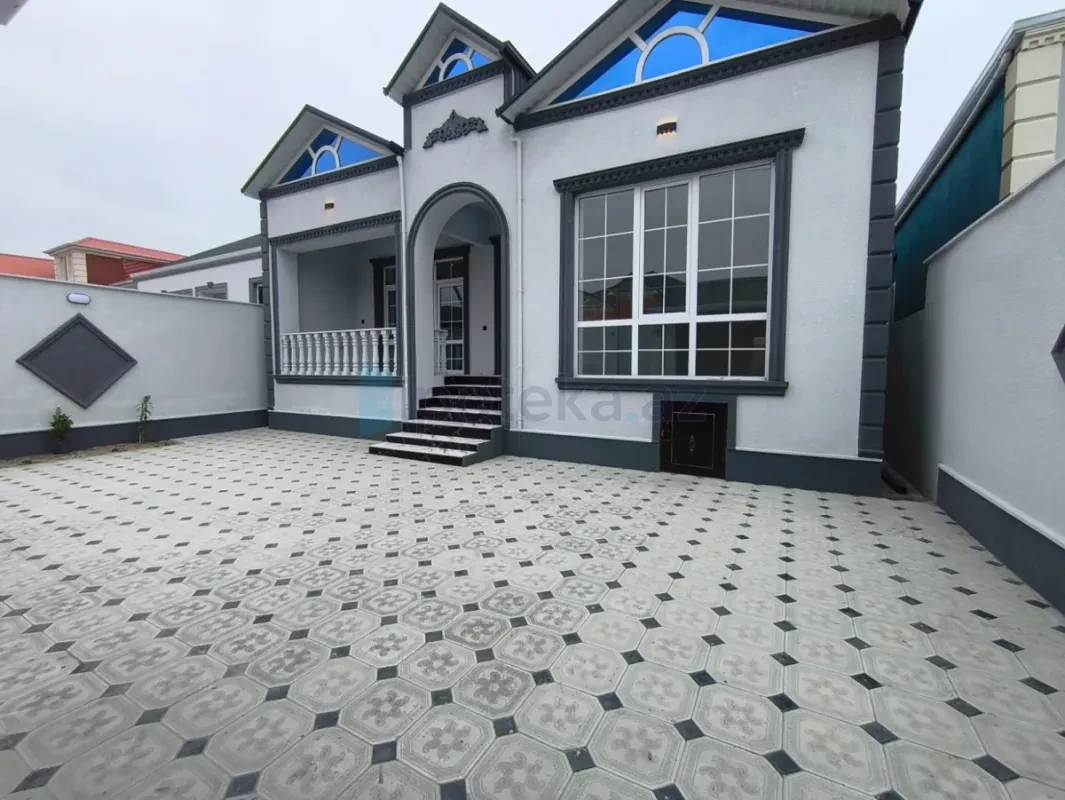 Satılır 4 otaqlı həyət evi 125 m²