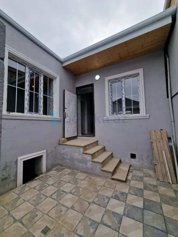 Satılır 3 otaqlı həyət evi 60 m²