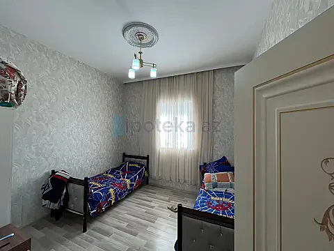 Satılır 4 otaqlı həyət evi 140 m²